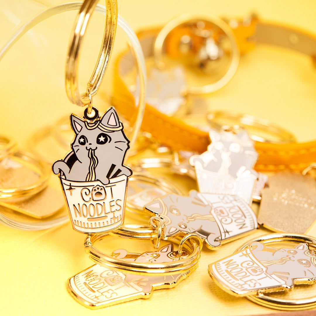 Cat (Cup) Noodles Enamel Keychain-1